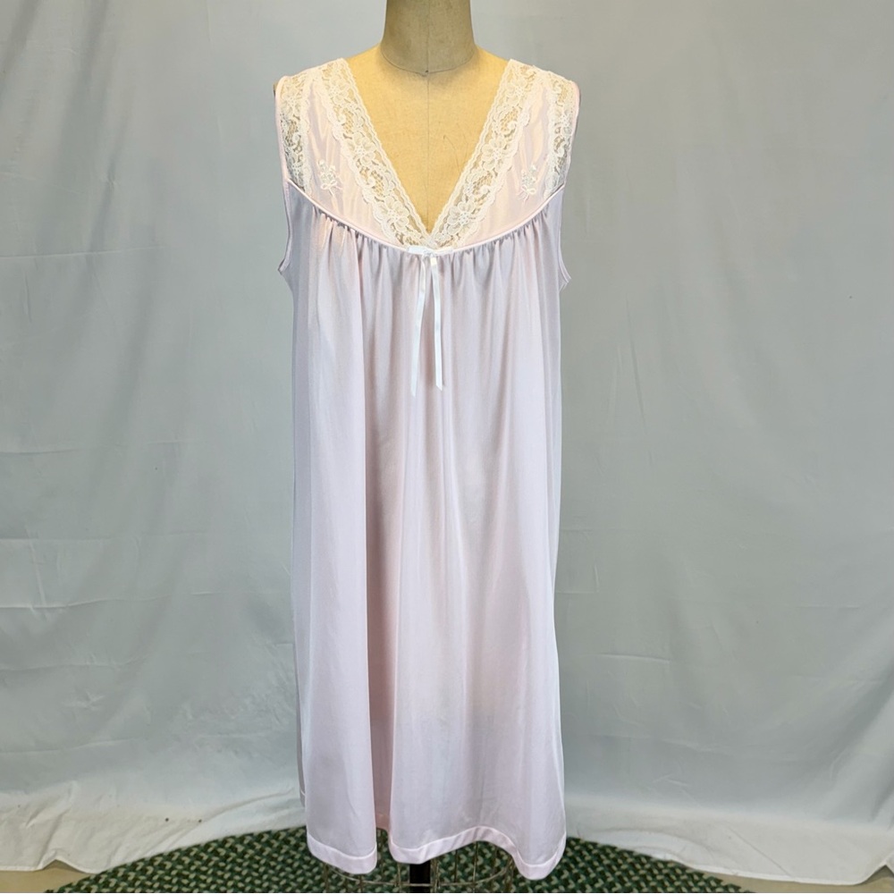 VINTAGE pastel pink nylon silky‎ nightgown embroidered floral lace midi 80s - Picture 3 of 12
